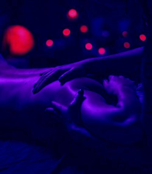 MASSAGGIATRICE EROTICA